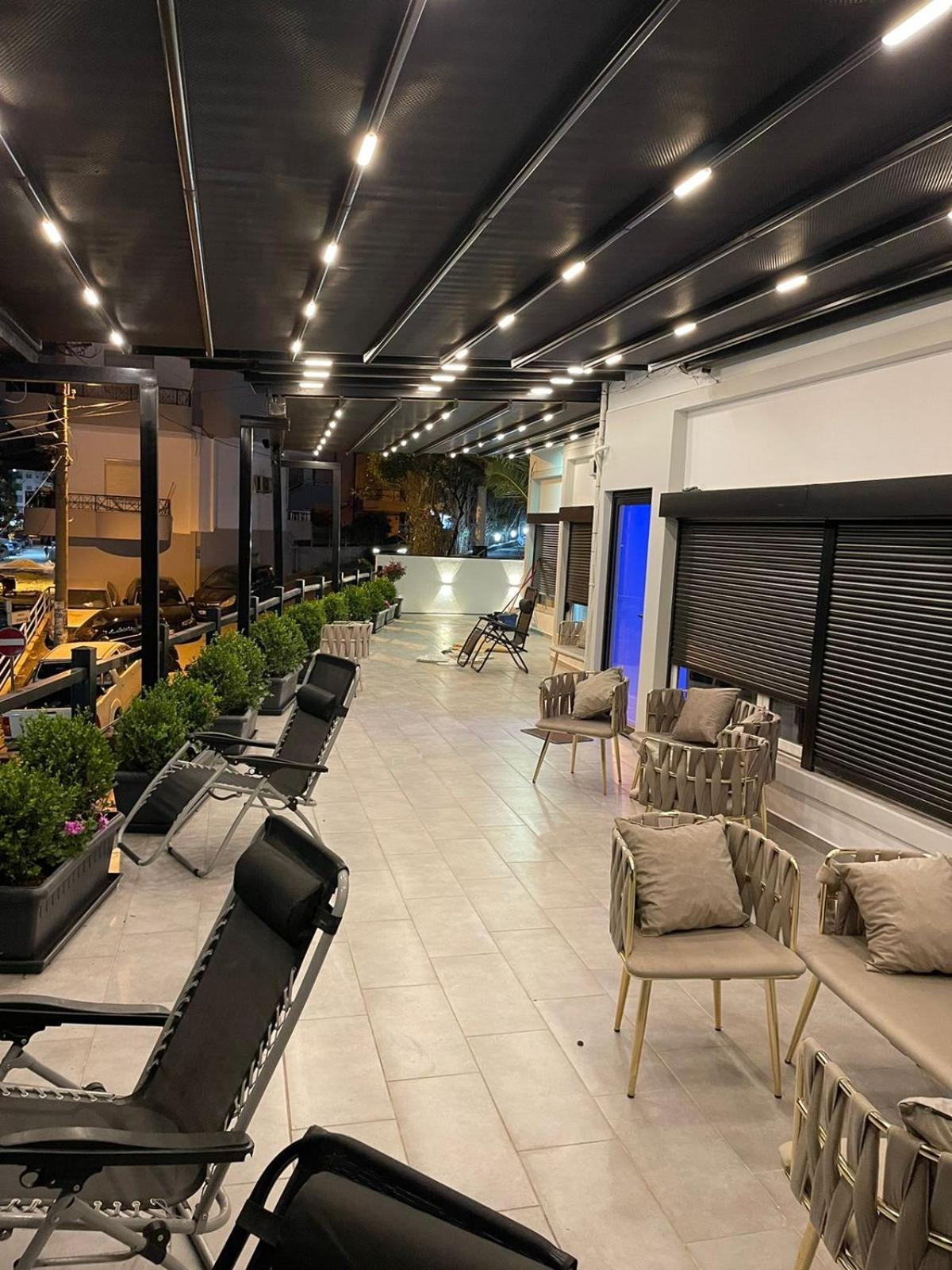 Aries Apartments Sarandë Buitenkant foto