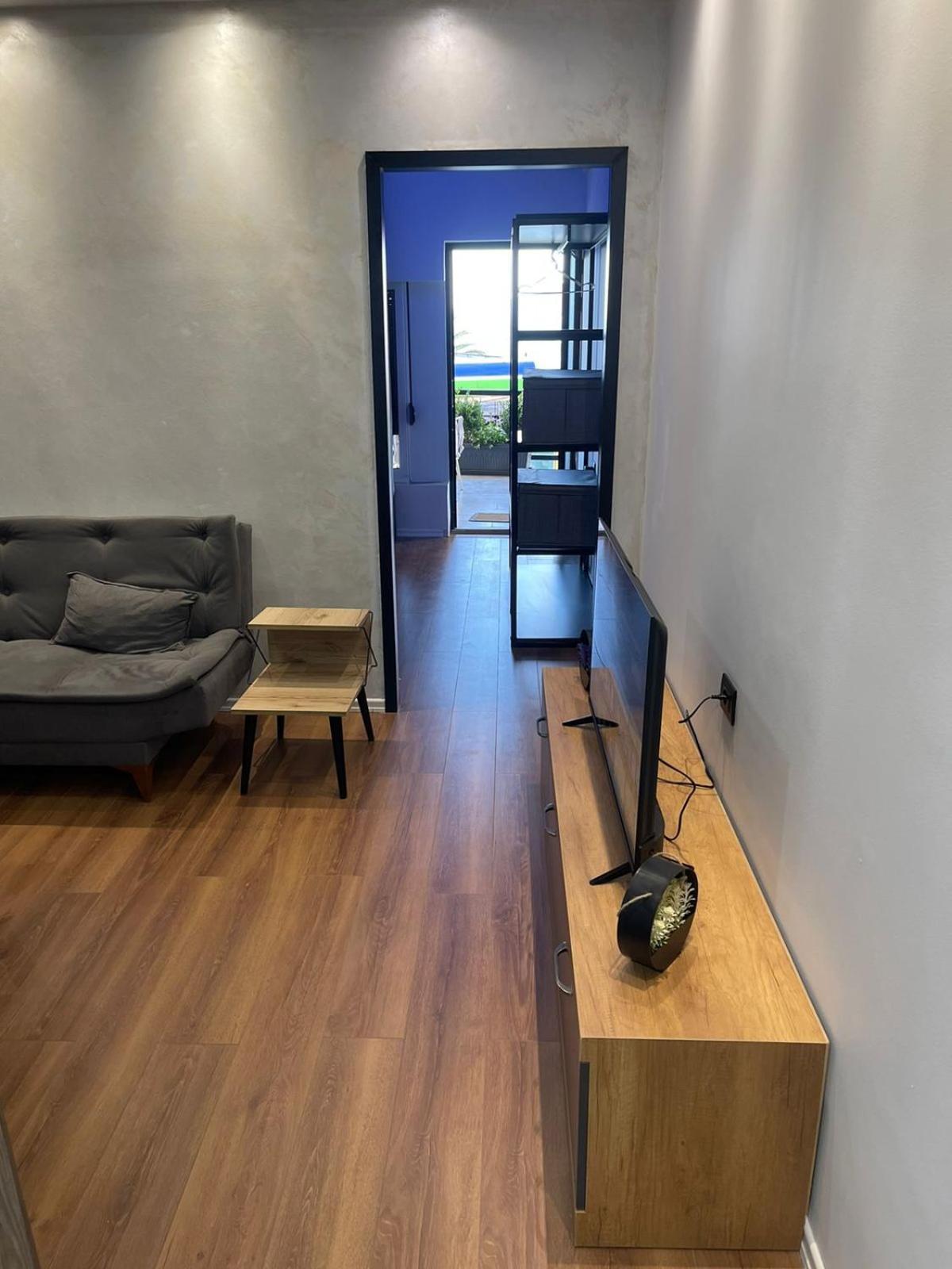 Aries Apartments Sarandë Buitenkant foto