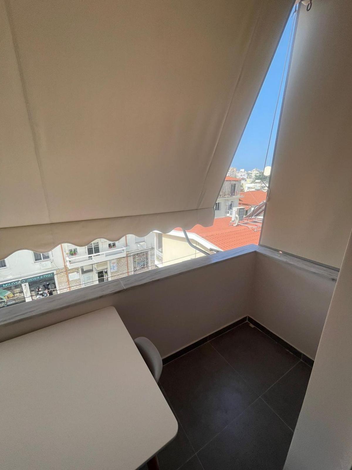 Aries Apartments Sarandë Buitenkant foto