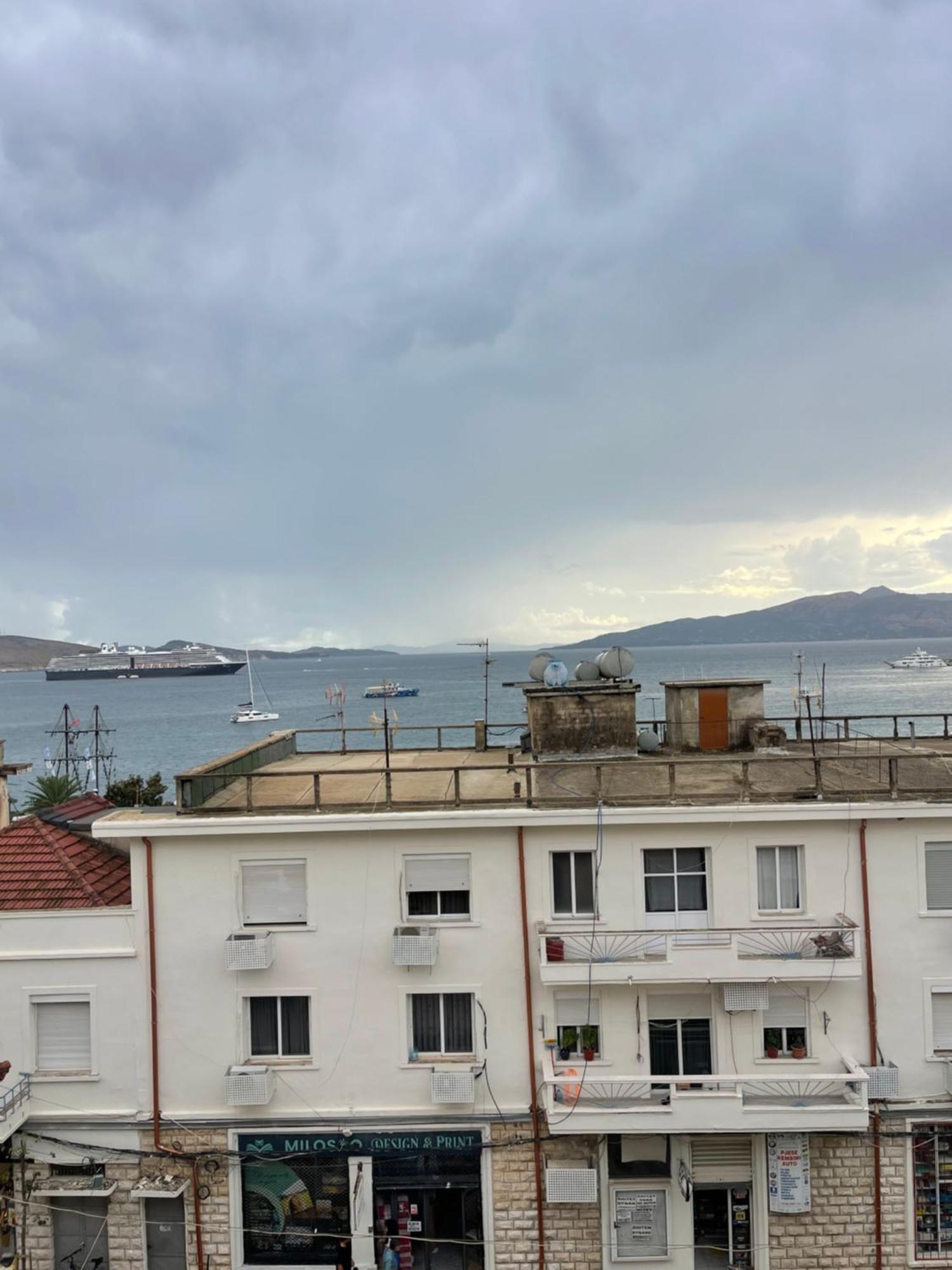 Aries Apartments Sarandë Kamer foto